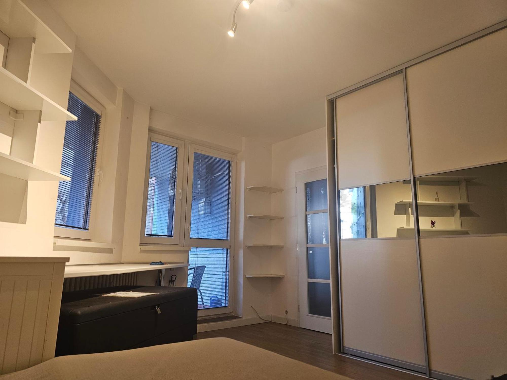 Huge Apartment Next To Train Station Close To The City Center Pozsony Kültér fotó