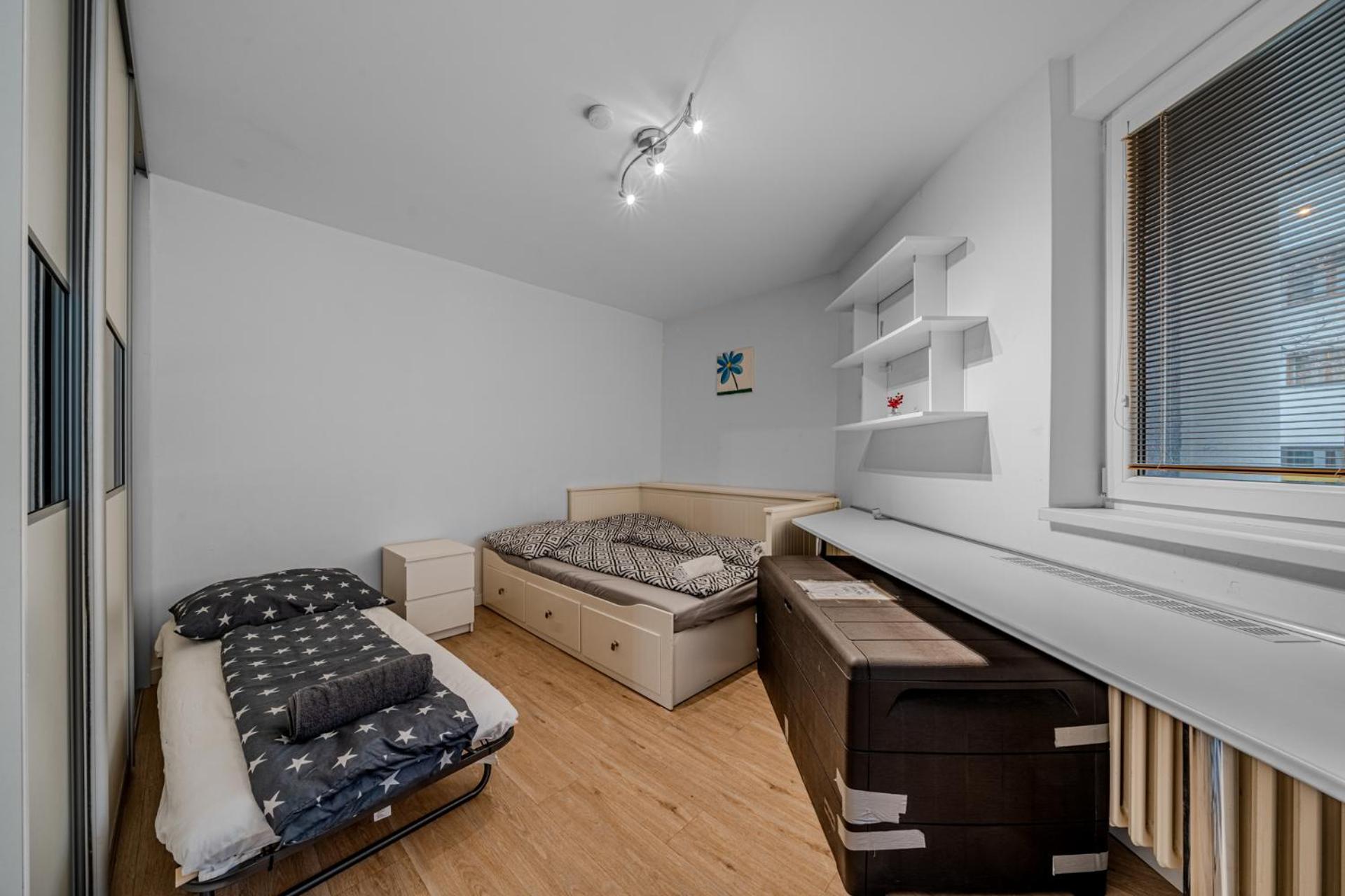 Huge Apartment Next To Train Station Close To The City Center Pozsony Kültér fotó